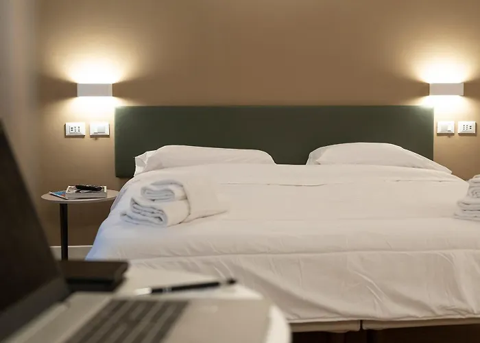 Astoria Comfort Rooms